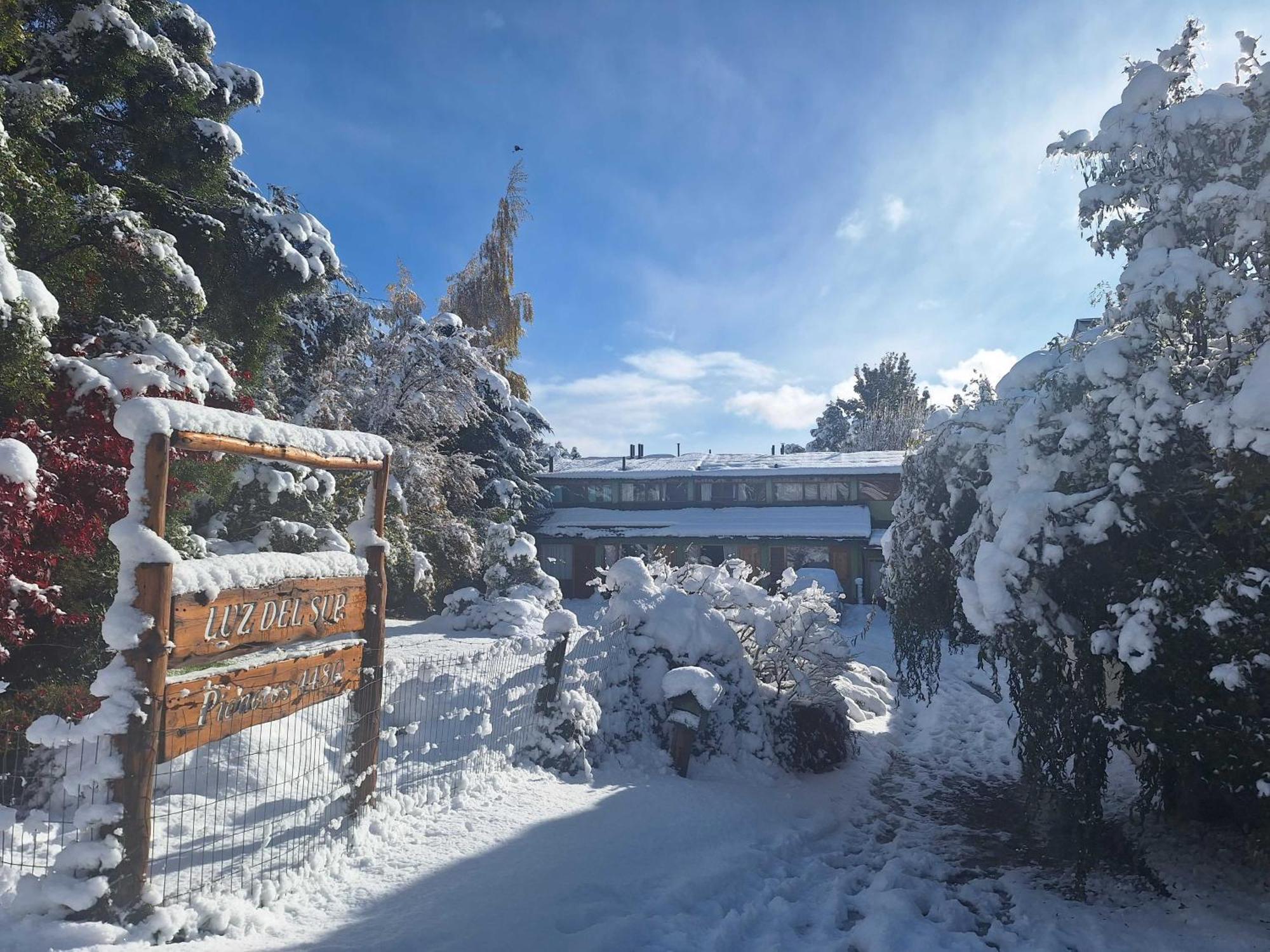 Bungalows Luz Del Sur San Carlos de Bariloche Exterior photo